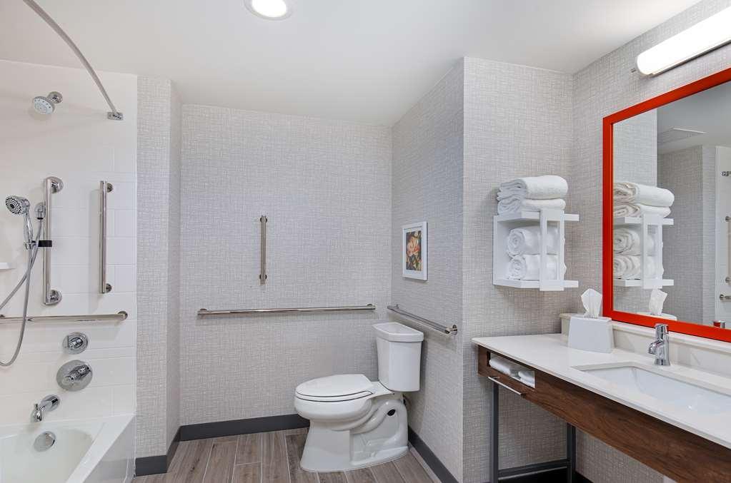 Hampton Inn Albertville, Al Номер фото
